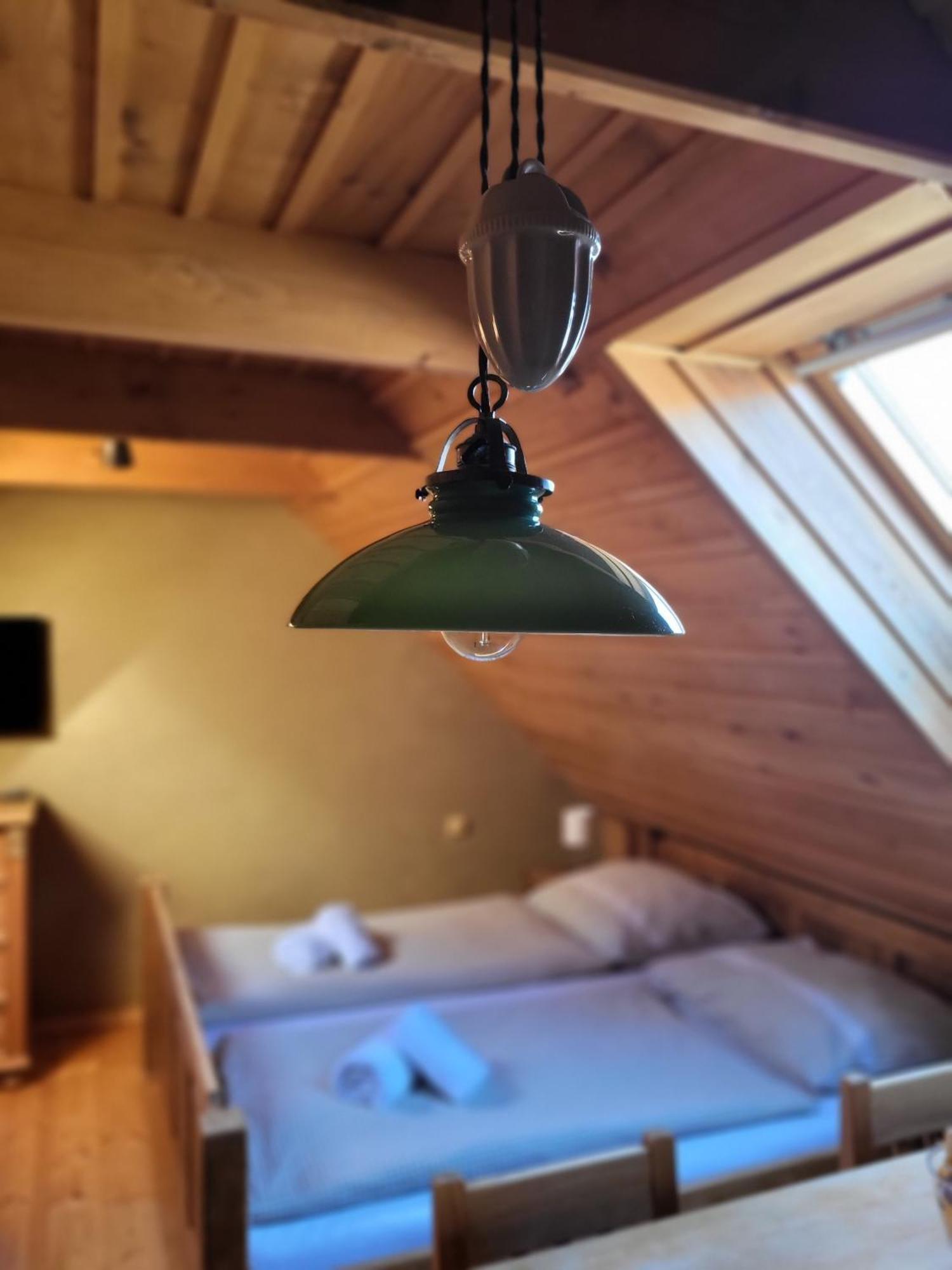Apartmany Cerveny Dvur Chvalsiny Ngoại thất bức ảnh